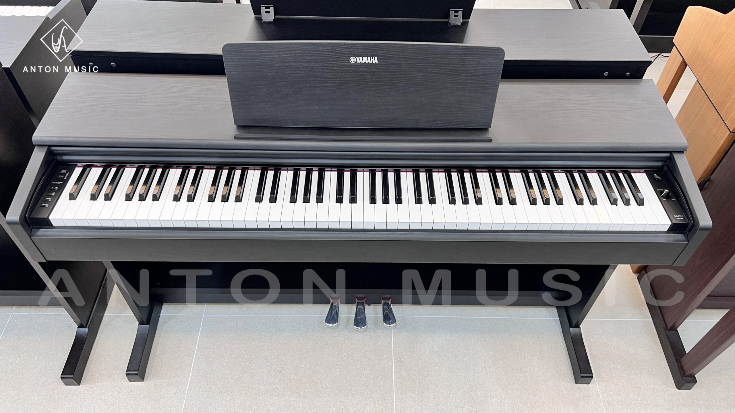 đàn piano điện yamaha arius