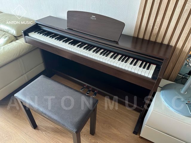 Đàn Piano Yamaha YDP-140 R Màu Nâu Đen Gỗ Alder ARIUS Mức Giá Dễ Tiếp Cận Cho Học Sinh Sinh Viên Luyện Tập