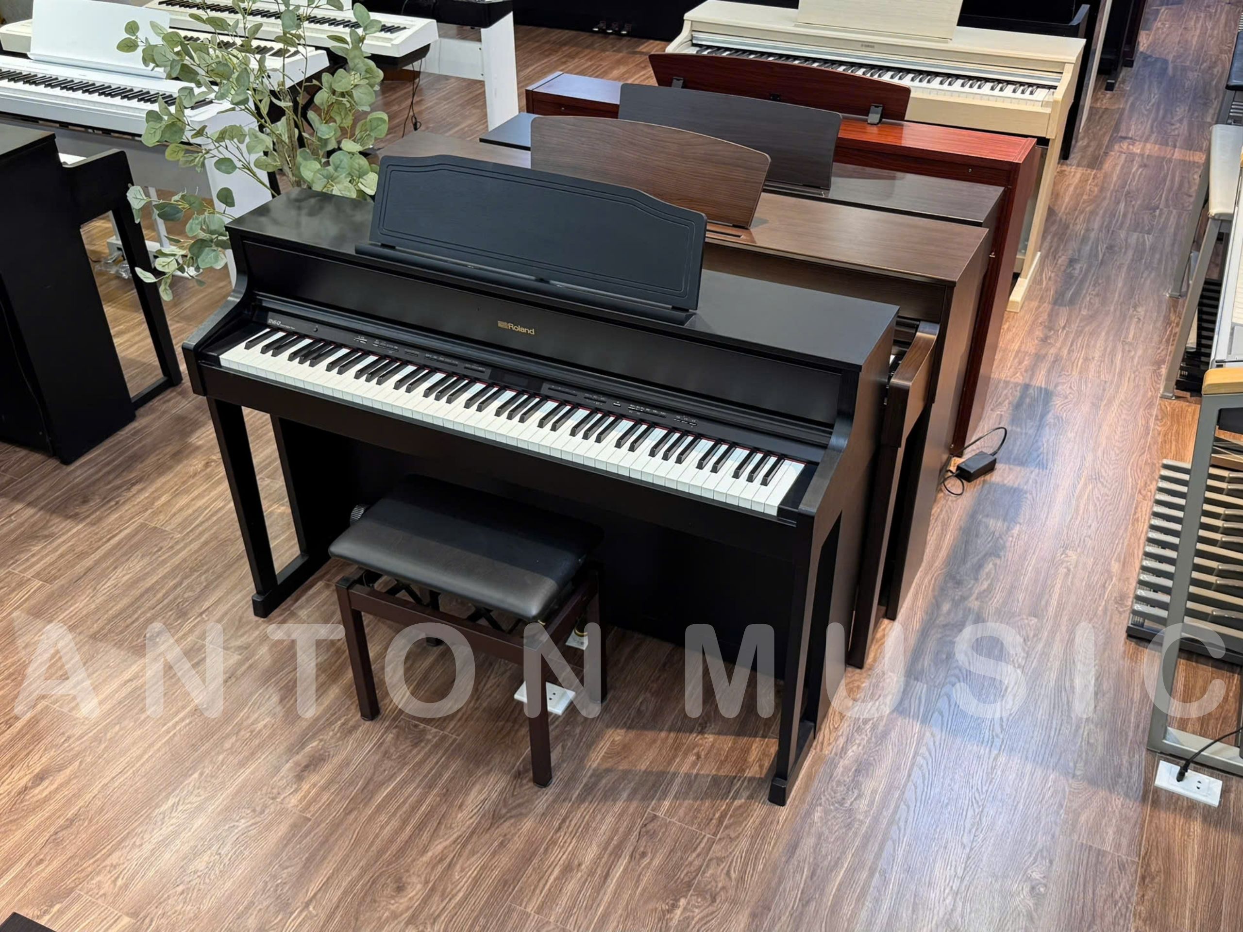 Đàn Piano Roland HP605GP Đen Mun (Qua Sử Dụng) Nội Địa Nhật Bản Cao Cấp – Digital Đàn Piano Roland HP605GP Đen Mun (Qua Sử Dụng) Nội Địa Nhật Bản Cao Cấp – Digital