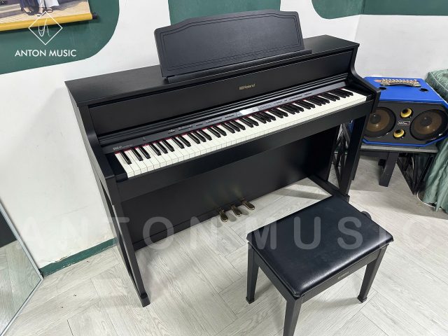 Roland　HP605-GP HP605 | Play By Ear Music School (Singapore)