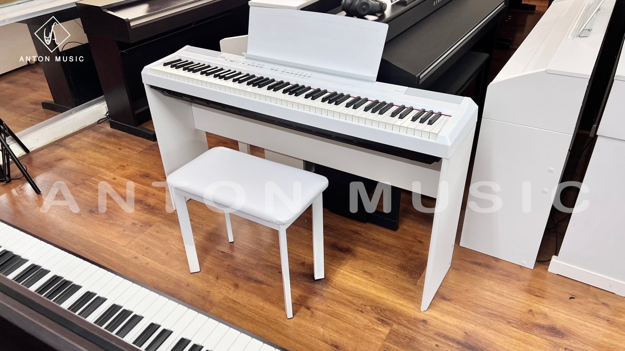 Đàn Piano Điện Yamaha P 105 - Thiết kế nhỏ gọn, sang trọng, phù hợp với mọi không gian.