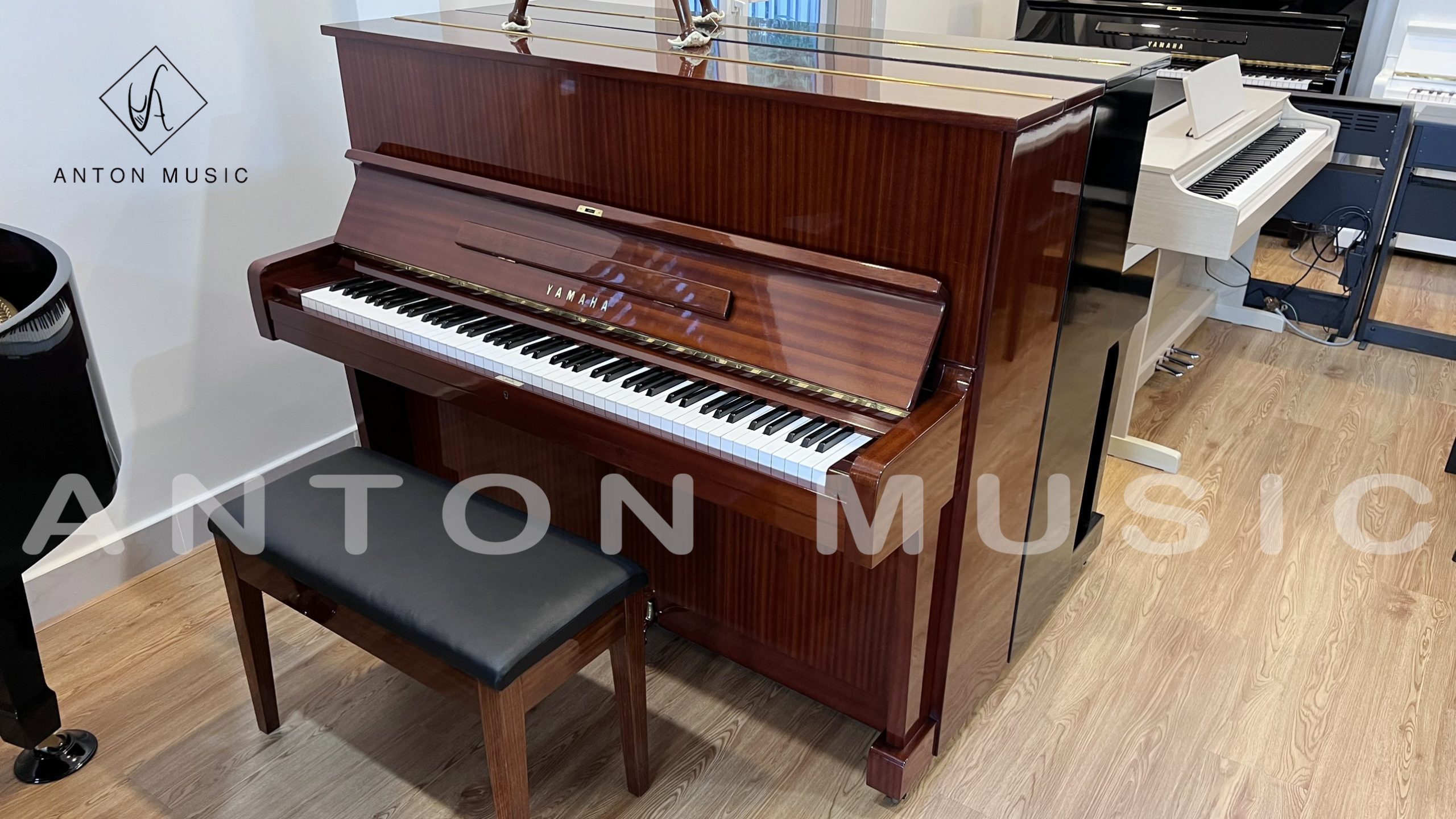 Đàn Piano cơ Yamaha giá rẻ