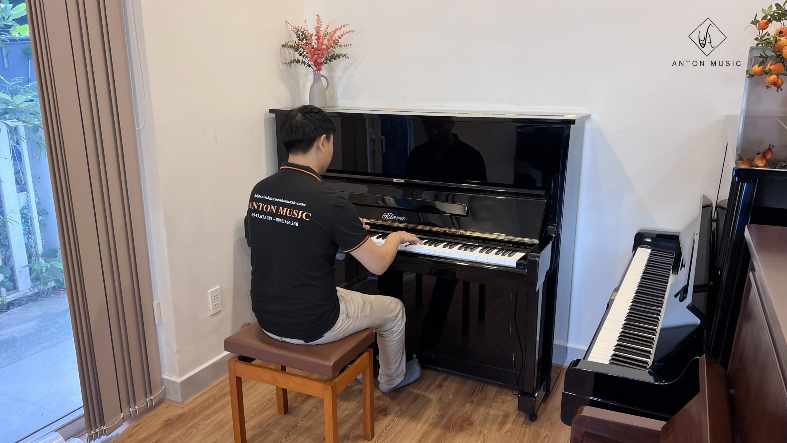 Đàn Piano cơ giá rẻ nhất thủ đức - Flora