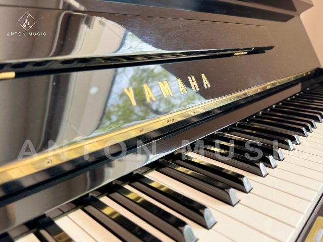 Đàn piano upright cũ Yamaha U1H