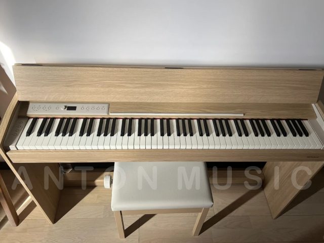 Đàn Piano Điện Roland F-701 Thiết Kế Nhỏ Gọn, Có Kết Nối Bluetooth