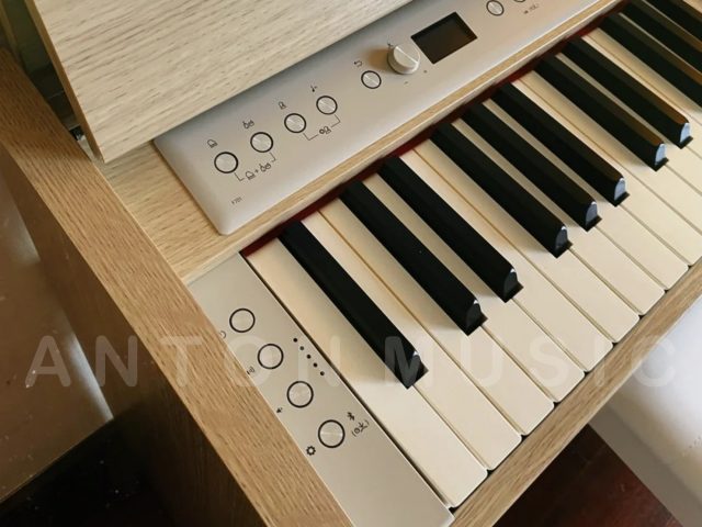 Đàn Piano Điện Roland F-701 Thiết Kế Nhỏ Gọn, Có Kết Nối Bluetooth