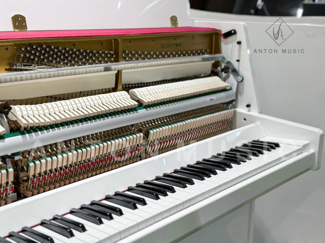 Đàn Piano Cơ Yamaha JU109 PWH New Polished White (Trắng Bóng)