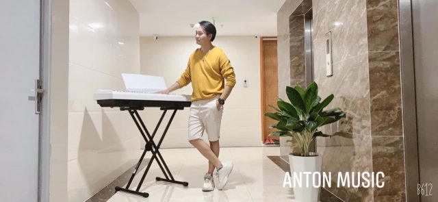 Đàn piano di động Yamaha P105WH màu trắng cho người mới gọn nhẹ dễ tiếp cận