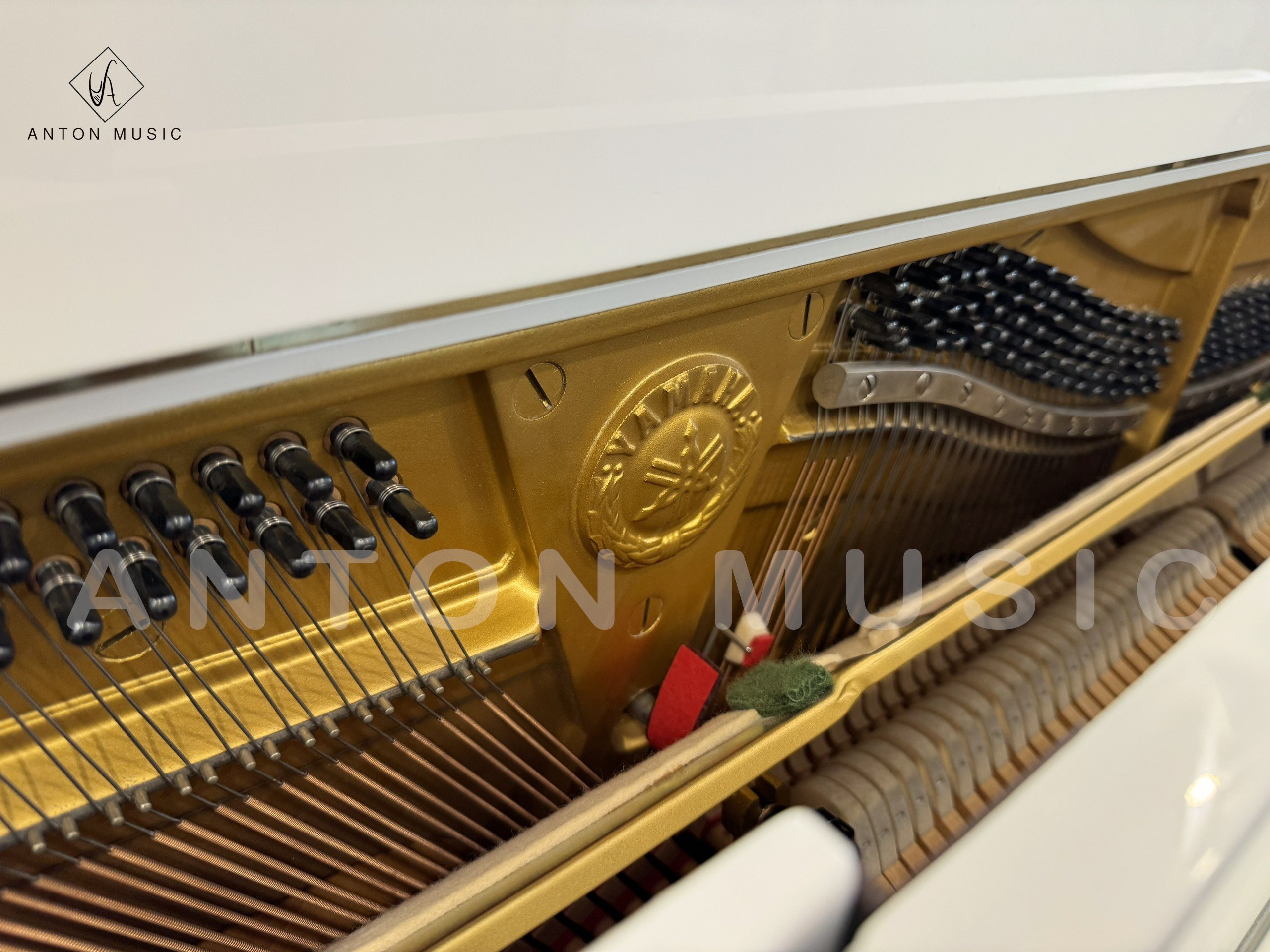 Đàn Piano Yamaha W106 Nội Địa Nhật