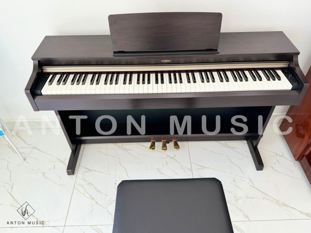 Đàn Piano Yamaha YDP-162 R Màu Nâu Đen Ấm Áp Vintage Mang Lại Sự Ấm Cúng Cho Gia Đình