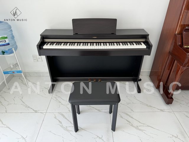 Đàn Piano Yamaha YDP-162 R Màu Nâu Đen Ấm Áp Vintage Mang Lại Sự Ấm Cúng Cho Gia Đình