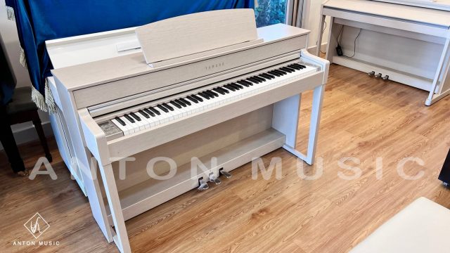 Đàn Piano Yamaha CLP-575 Màu Trắng Kem Ngà (CLP-575 WA) Phù Hợp Căn Hộ Hiện Đại Và Biệt Thự Cao Cấp