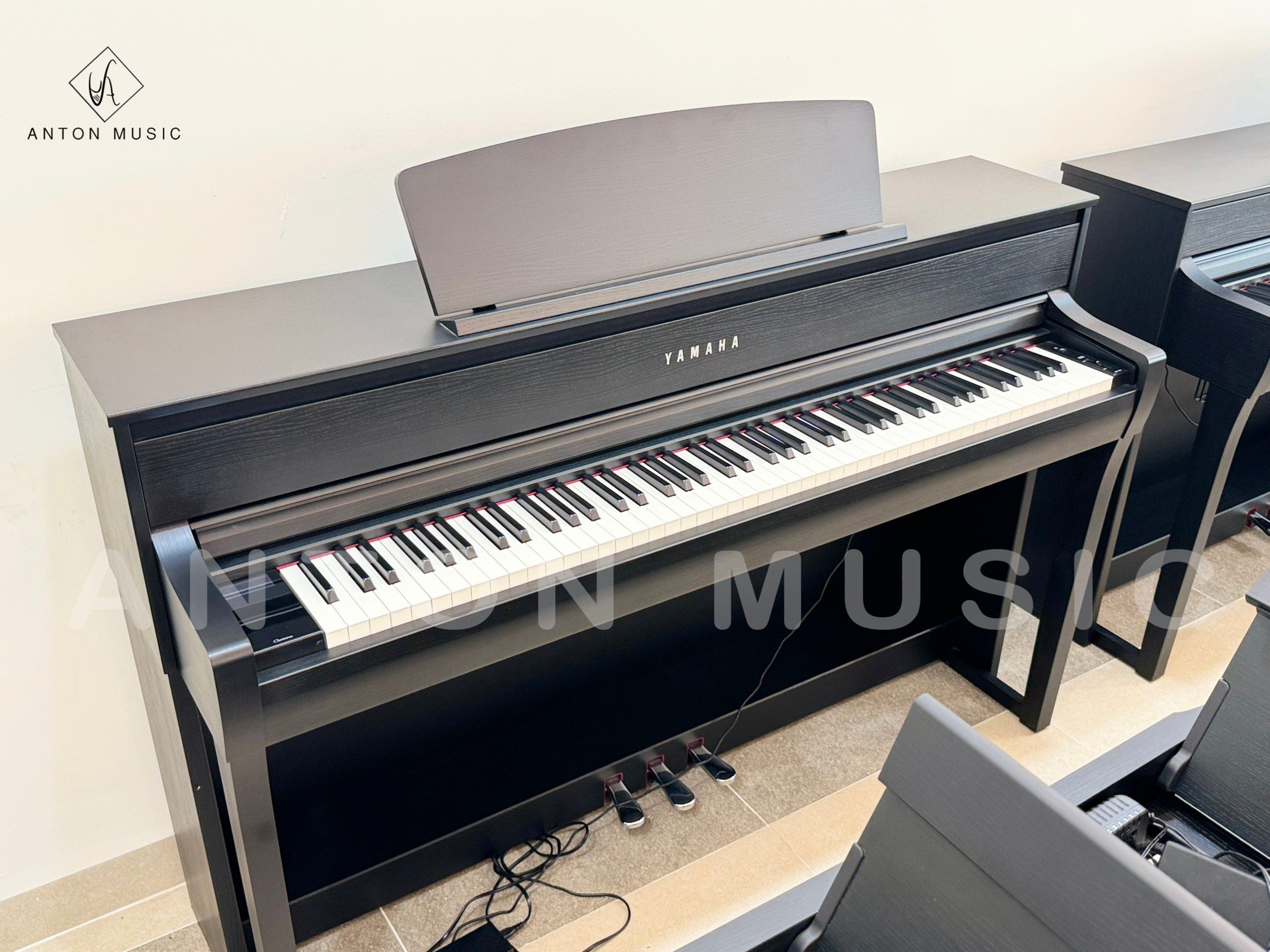 Đàn piano điện Yamaha Clavinova CLP-775B