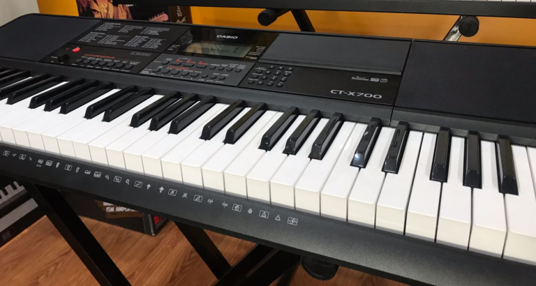 Đàn Organ giá rẻ 61 phím Casio CT-X700