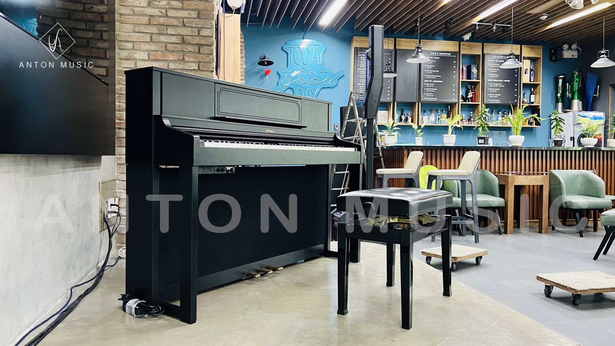 Đàn piano hybrid Roland LX-7GP