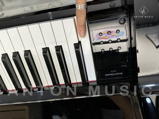 Đàn Piano Hybrid AvantGrand Yamaha NU1X PE