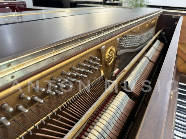 Đàn piano cơ Yamaha U5B nâu gỗ