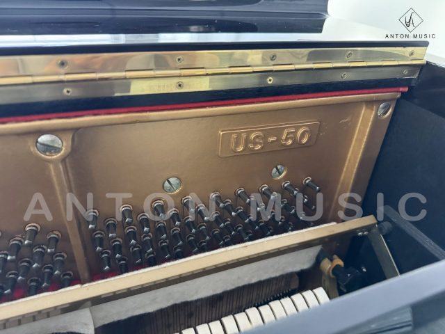 Đàn Piano cơ Upright Kawai US-50