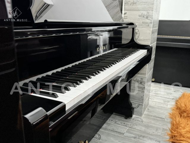 Đàn Piano cơ Upright Kawai US-50
