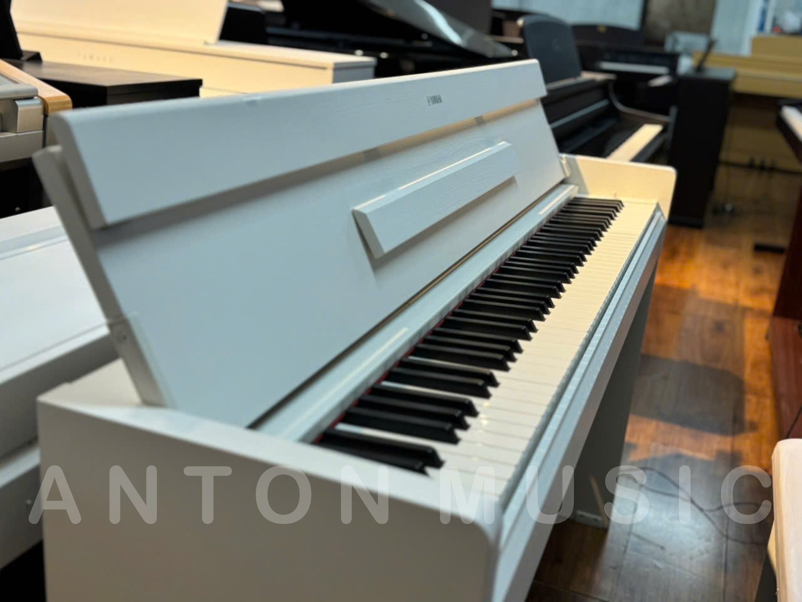 Đàn Piano Yamaha YDP-S34 Giá Tốt Slimline Kiểu Dáng Mỏng Gọn, Nắp Phẳng Decor Như Bàn Học