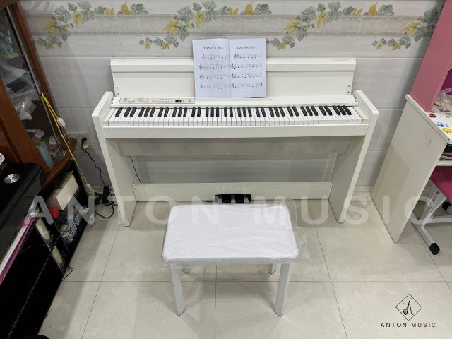 Đàn Piano Korg LP-380 Giá Rẻ Cho Học Sinh, Sinh Viên Mới Học Đàn