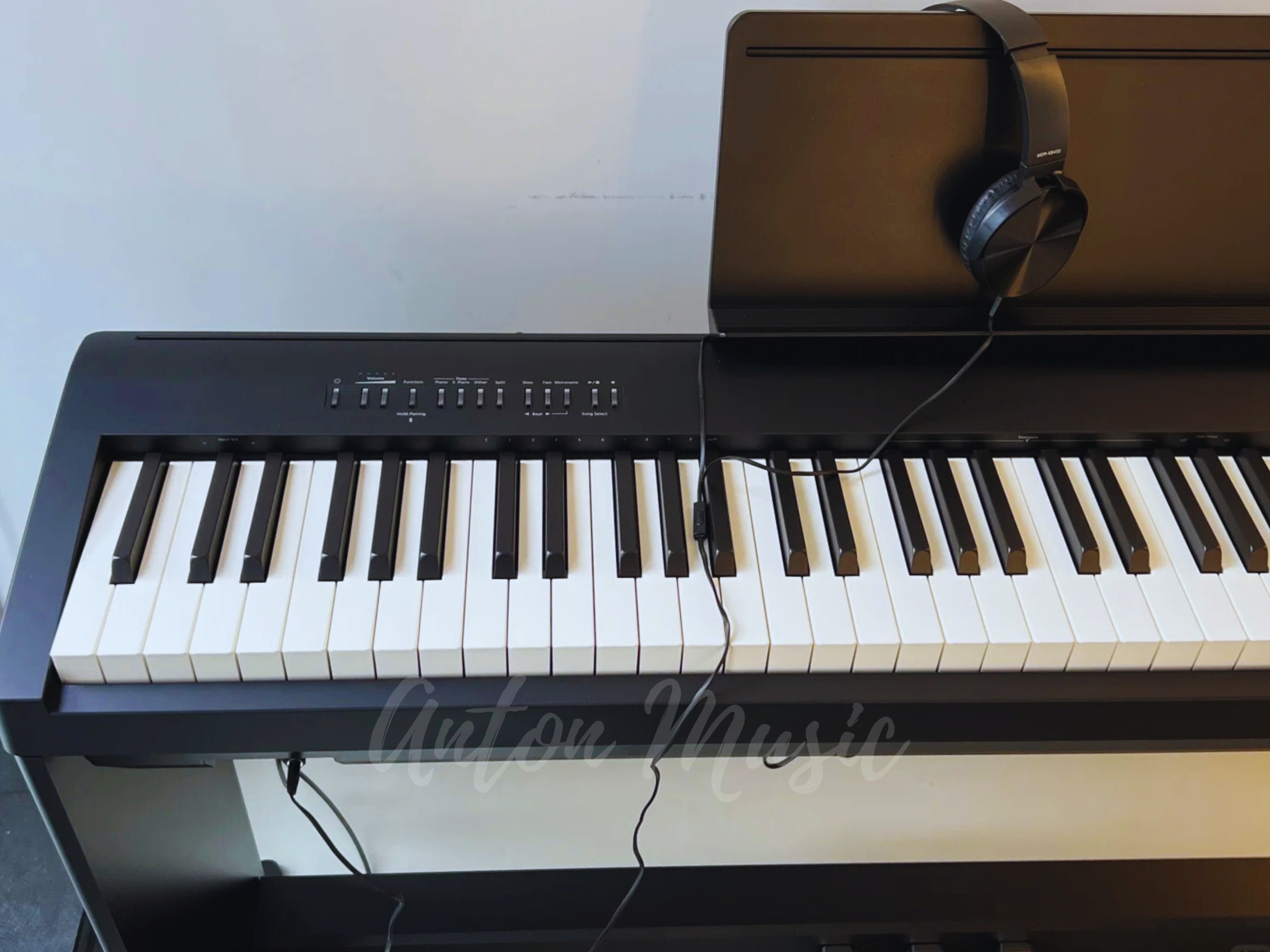 Đàn Piano Điện Roland FP-30X Phù Hợp Cho Mọi Lứa Tuổi, Dễ Sử Dụng, Dễ Mang Đi