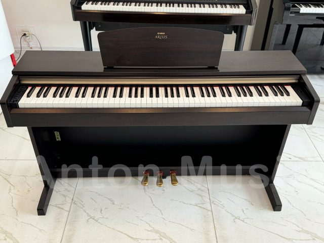 Đàn Piano Yamaha ARIUS YDP 161 Thiết Kế Cổ Điển Thanh Lịch