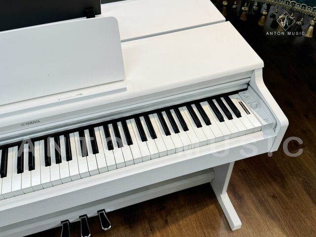 Đàn Piano Điện Yamaha YDP 165WH Màu Trắng Sáng Tinh Khôi Phù Hợp Phong Cách Thanh Lịch