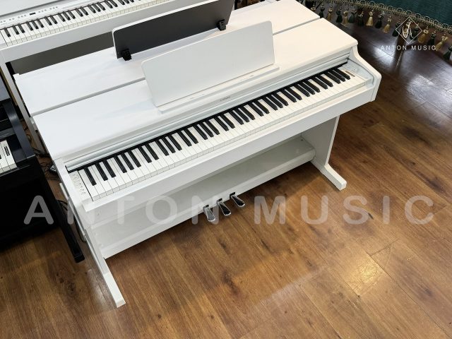 Đàn Piano Điện Yamaha YDP 165WH Màu Trắng Sáng Tinh Khôi Phù Hợp Phong Cách Thanh Lịch