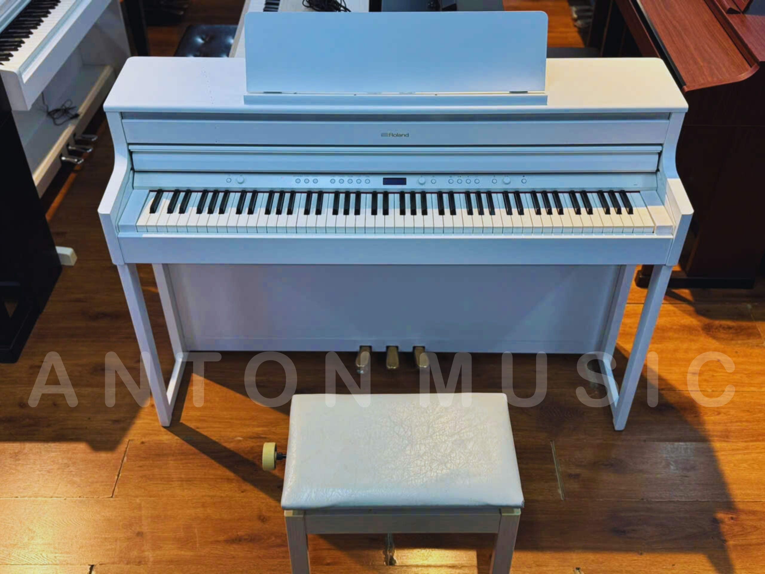 Đàn Piano Roland HP704 Hàng Nhập Khẩu Chính Hãng, Bảo Hành Toàn Quốc, Dịch Vụ Hậu Lâu Dài