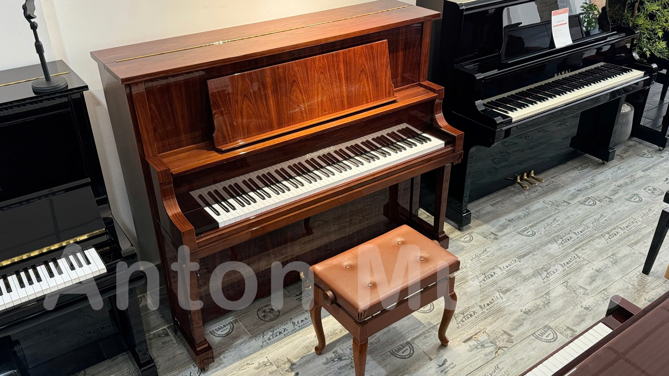 Đàn Piano Màu Nâu Đỏ Gỗ Gụ (Mahogany) Yamaha Kawai KL-801 - Giá 69.000.000đ