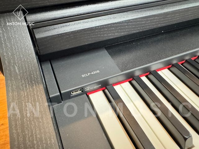 Đàn Piano Yamaha SCLP-430B Like New Màu Đen Mun Clavinova (400 Series) Bản Nội Địa