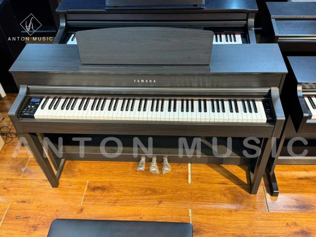 Đàn Piano Yamaha CLP645DW Gỗ Óc Chó Bản Hiếm Của Dòng Clavinova Cao Cấp