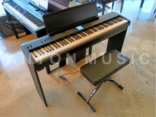 Đàn Piano Điện Roland FP-E50