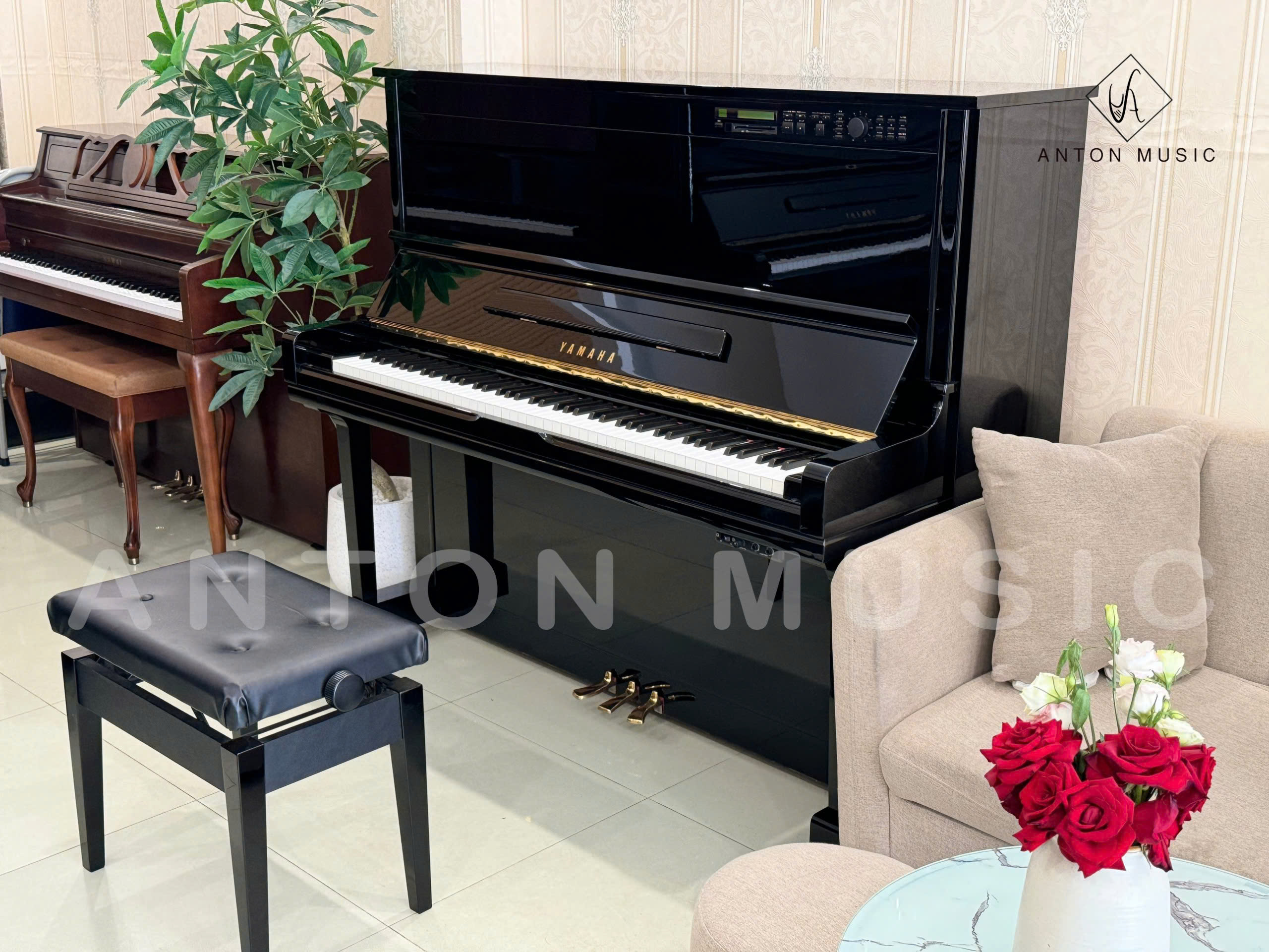 Đàn Piano Cơ Upright Yamaha HQ300SX Used Polished Ebony Đen Bóng