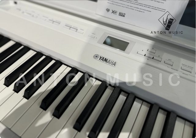 Đàn Piano Điện Yamaha P-525 WH New White (Trắng) Portable