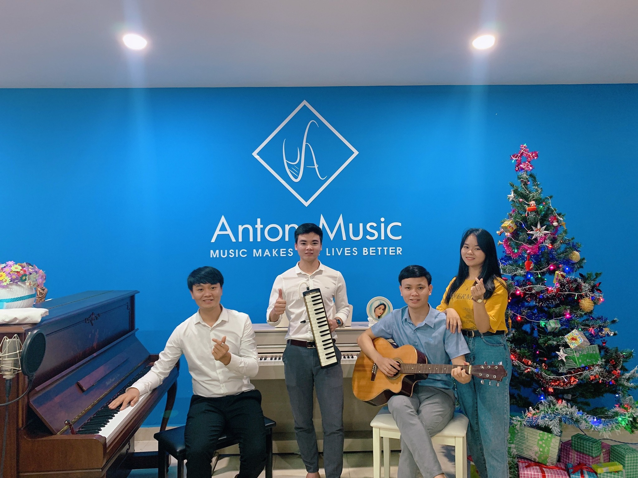 Mua Đàn Piano Khánh Hòa Giá Rẻ - Sửa Chữa Đàn Piano - Thuê Ban Nhạc
