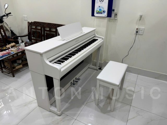 Đàn Piano Yamaha CLP835WH New Màu Trắng Sáng Dòng Clavinova Đời Cao 2024 (800 Series)
