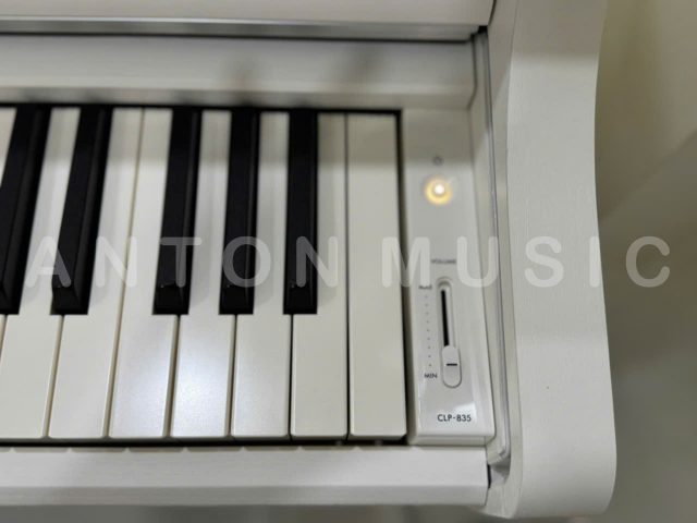 Đàn Piano Điện Yamaha CLP-835 Clavinova Cao Cấp Giá Tốt Cho Gia Đình Và Người Học Lâu Dài
