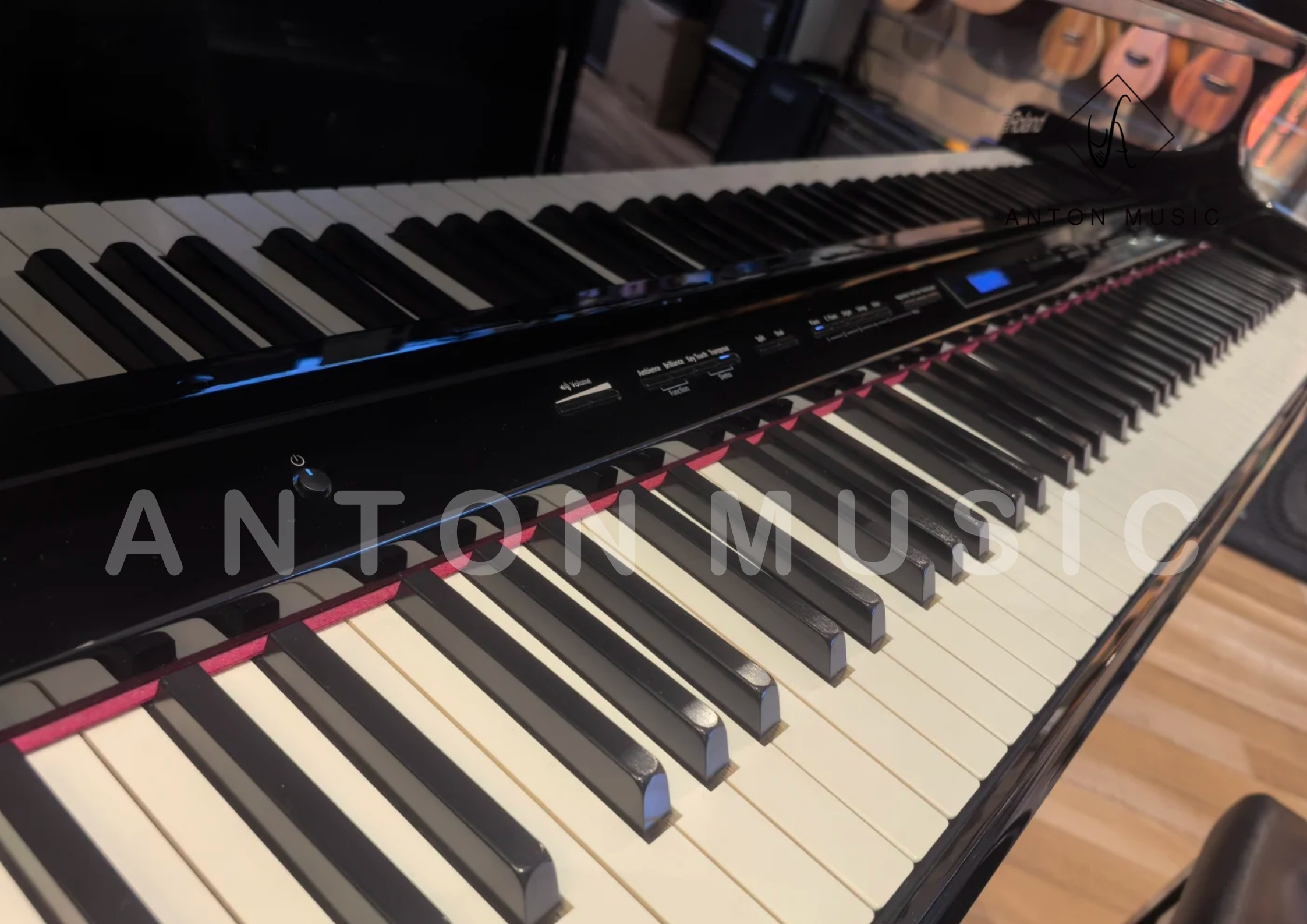Đàn Piano Điện Dáng Grand Roland GP-609