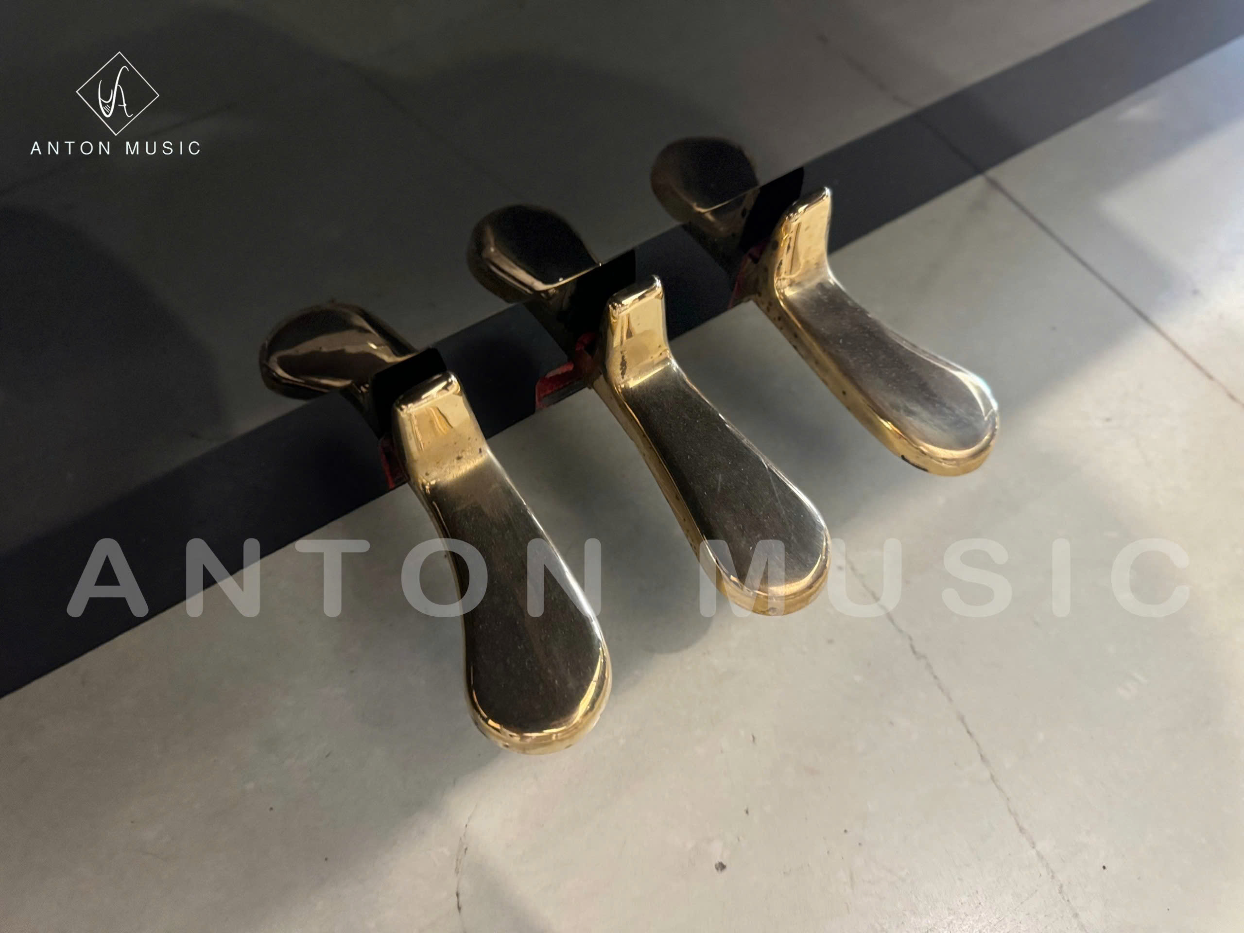 Đàn Piano Cơ Kawai KS-1A PE Used Polished Ebony (Đen Bóng)
