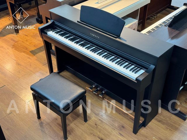 Đàn Piano Yamaha Clavinova CLP 735