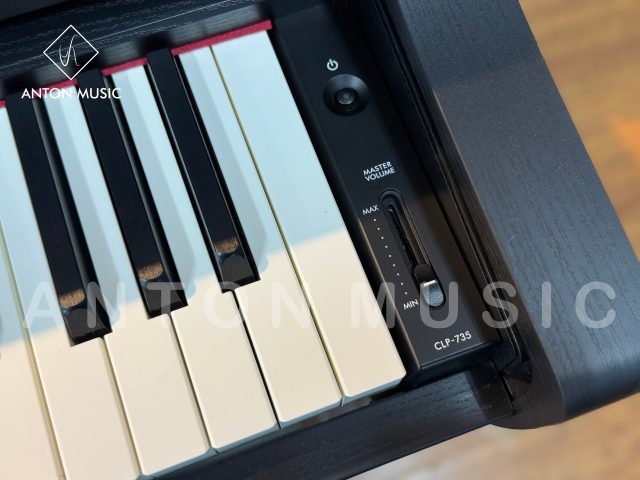 Đàn Piano Yamaha Clavinova CLP 735