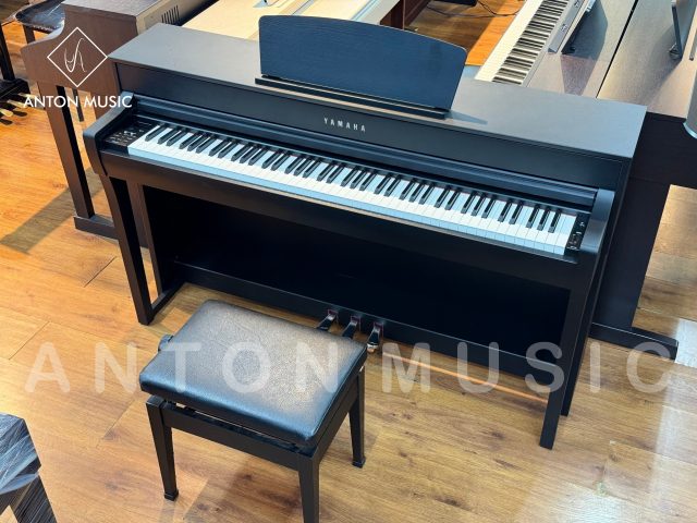 Đàn Piano Yamaha CLP-735B New Clavinova Màu Đen Mun Đời Cao (700 Series)