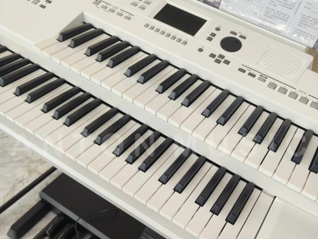 Đàn Electone Yamaha ELA-1 Mới Thiết Kế Nhỏ Gọn Di Động