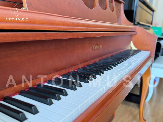 Thương Hiệu Đàn Piano Falcone: Falcone Đến Từ Nước Nào?