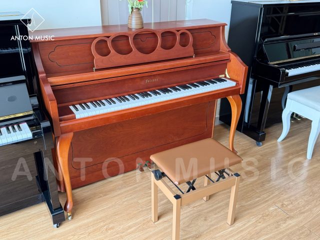 Thương Hiệu Đàn Piano Falcone: Falcone Đến Từ Nước Nào?