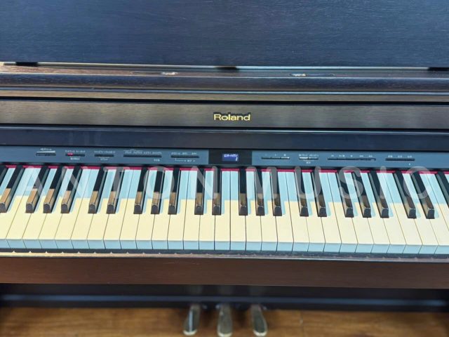 Roland HP506R Like New Hàng Nhật Dành Cho Gia Đình