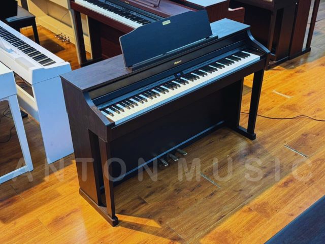 Đàn Piano Roland HP506R Like New Hàng Nhật