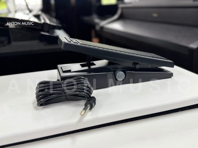 Pedal Rời Chuyên Dụng Nektar NX-P Universal Expression Pedal Sử Dụng Được Cho Organ Và Piano
